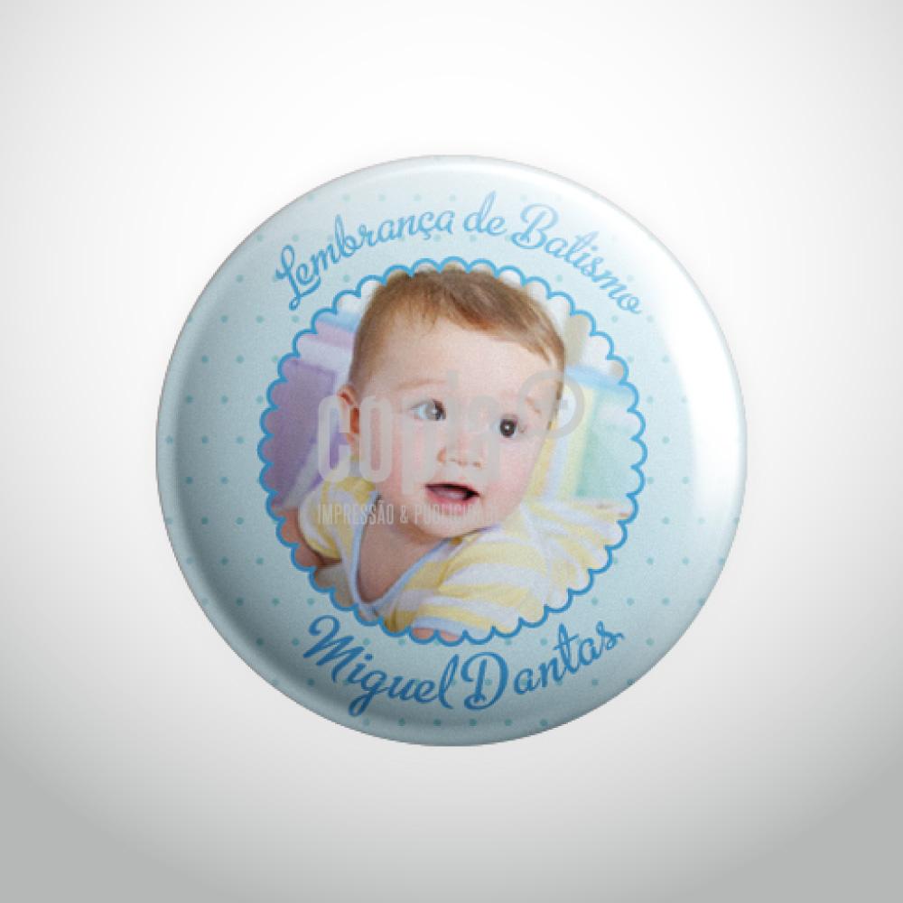 crachá batizado menino modelo 8
