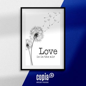 poster love is in the air cartaz moldura cópia+ mod.118